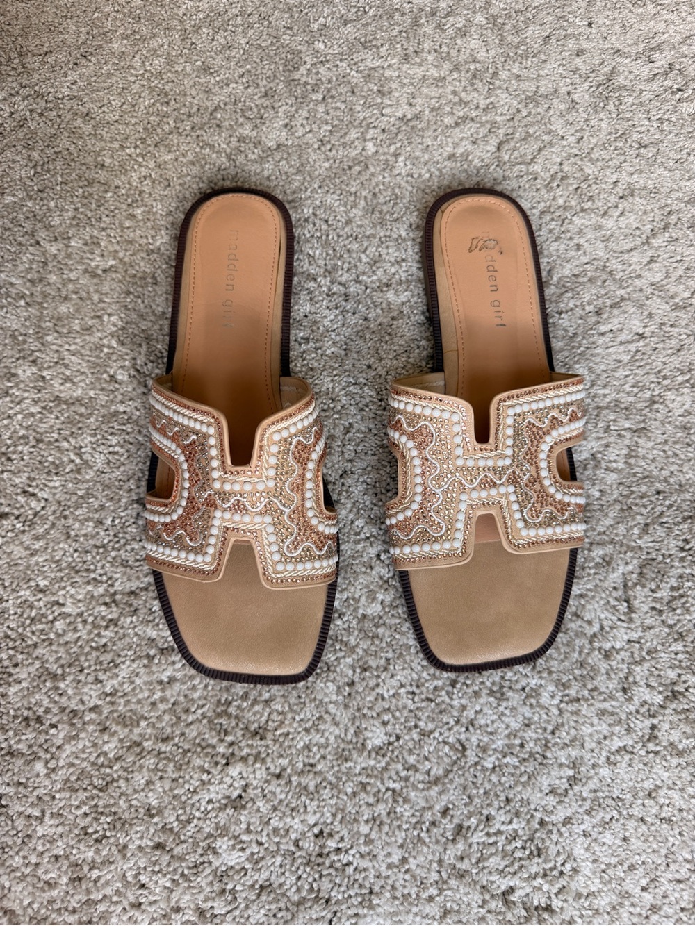 Madden Girl Hally-P Embellished Slide Sandals Size 8 Pearl Rhinestone